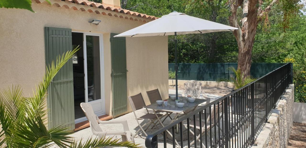 Une Maison En Provence Pierrevert 외부 사진